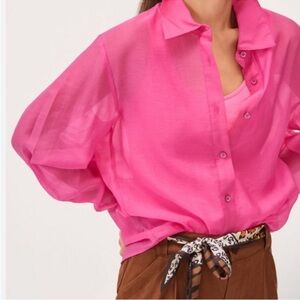 Cabi Button Down Long Sleeve Luminous Top Size Small #6623 Pink‎ Frosting